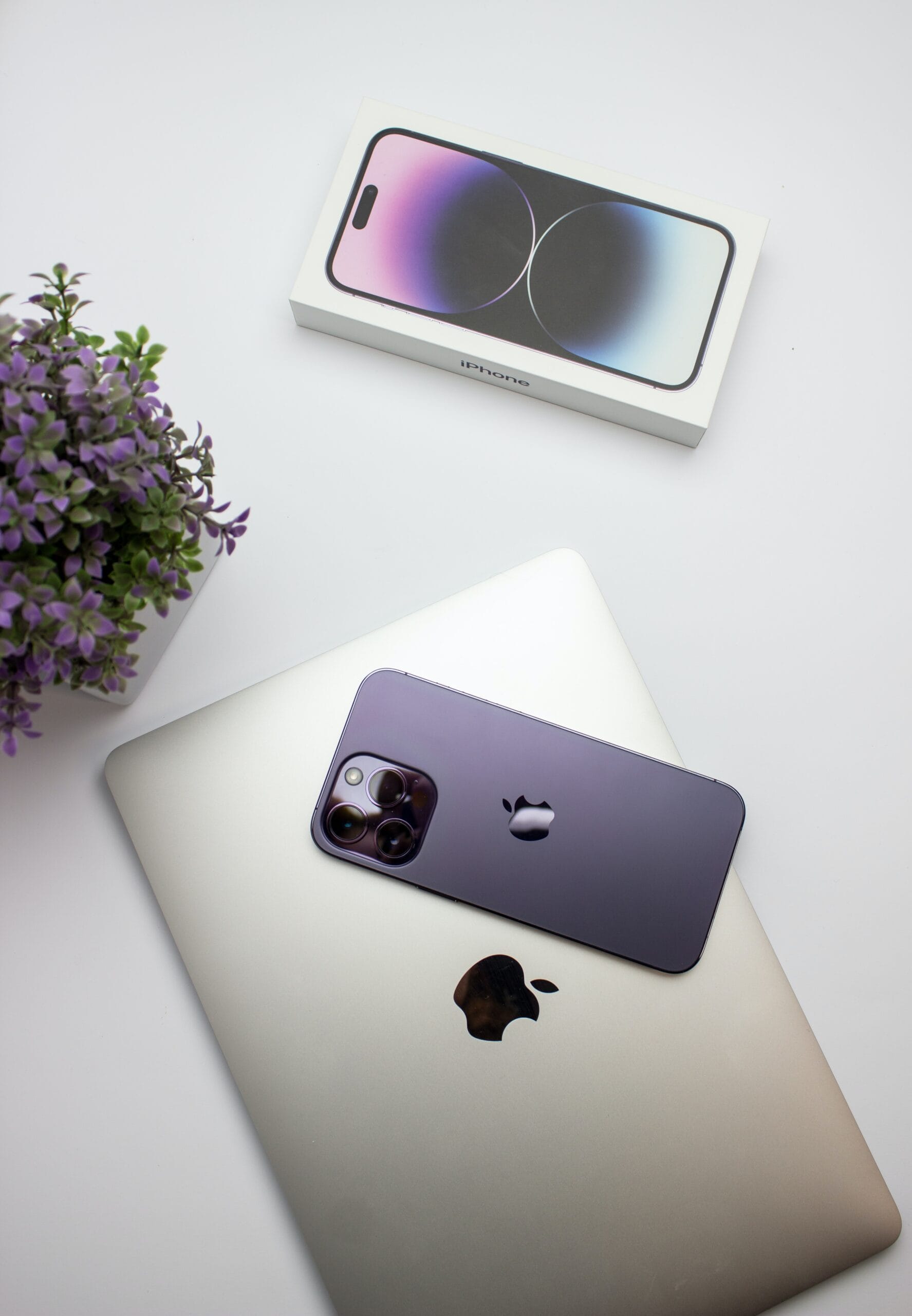 Trả Góp iPhone 14 Pro Max