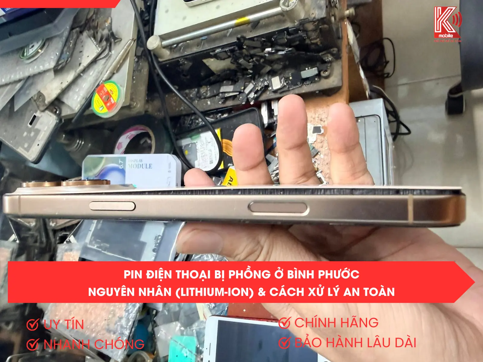 Pin Điện Thoại Bị Phồng Ở Bình Phước: Nguyên Nhân (Lithium-ion) & Cách Xử Lý An Toàn 2 Ảnh thực tế: pin phồng làm hở nắp lưng/màn hình đội lên – cần kiểm tra sớm để tránh hư màn & phát sinh lỗi.